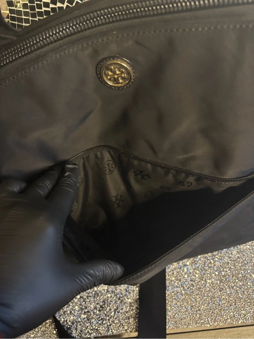 💕Tory Burch Black Nylon Weekender with Logo Medallion